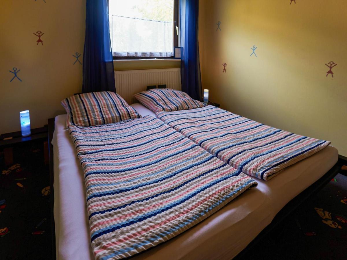 Nice Flat With Sauna Covered Terrace Garden And Tree House For Children Zandt ภายนอก รูปภาพ